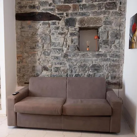 La Piccola Corte Nel Cuore Di Ac E Wifi Apartamento