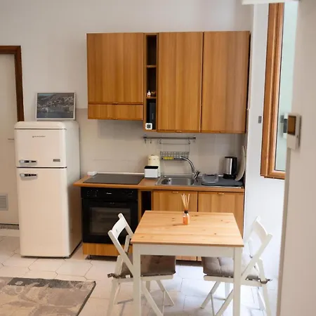 La Piccola Corte Nel Cuore Di Ac E Wifi Apartamento