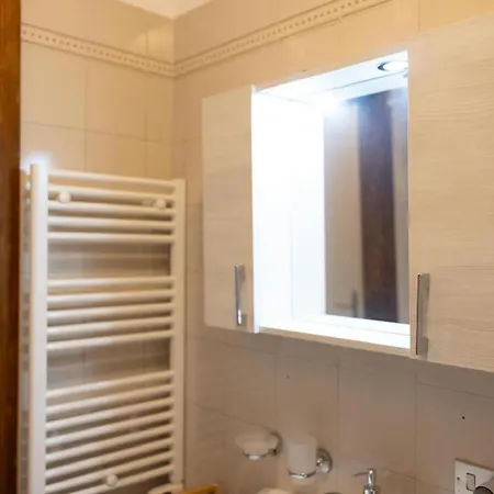 Apartamento La Piccola Corte Nel Cuore Di Ac E Wifi Como